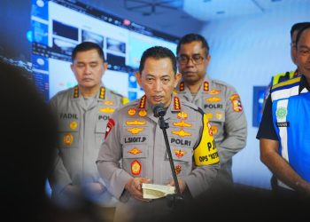 Kapolri Tinjau Langsung Command Center Jasa Marga untuk Pastikan Kelancaran Arus Balik