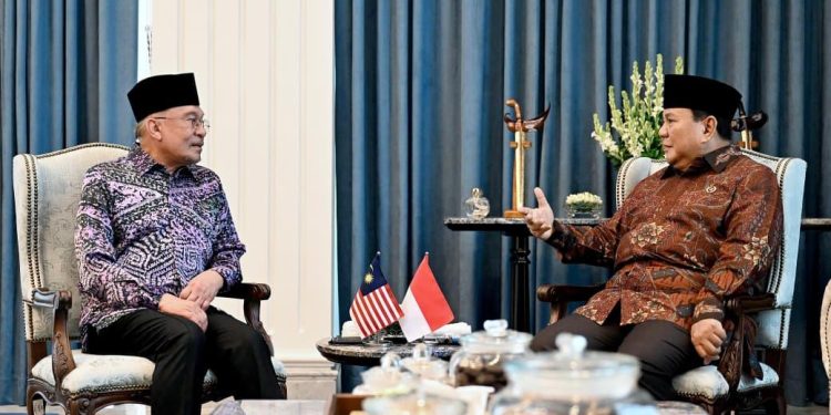 Prabowo dan Anwar Ibrahim Bahas Isu Geopolitik di Istana Merdeka