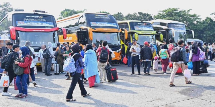Diskon Tarif Angkutan Lebaran Berpotensi Tingkatkan Ekonomi Daerah