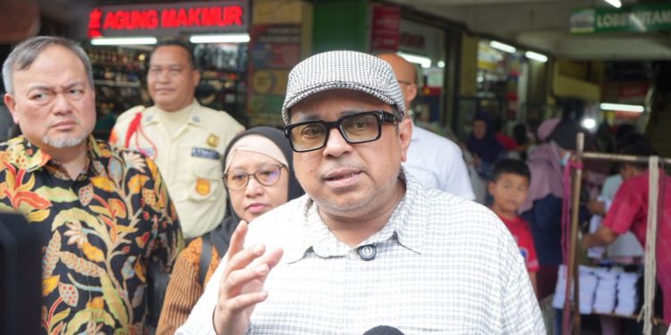 BPJPH Lakukan Edukasi Sertifikasi Halal di Pasar Kramat Jati