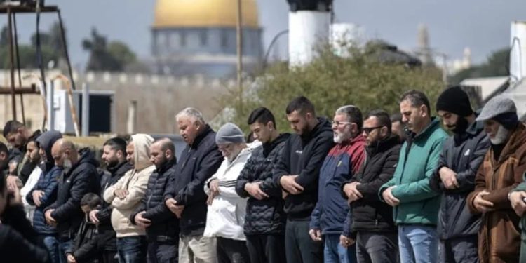 Indonesia dan Negara Mayoritas Muslim Kritik Pembatasan Ibadah di Yerusalem