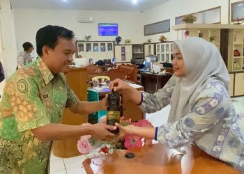 Diskominfo Batang Kumpulkan 59 Liter Minyak Jelantah untuk Pecahkan Rekor MURI