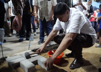 Menteri PKP Lakukan Penataan Kawasan Kumuh Menteng Tenggulun