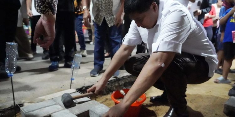 Menteri PKP Lakukan Penataan Kawasan Kumuh Menteng Tenggulun