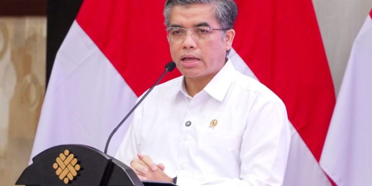 Menaker Sebut Sektor yang Dikecualikan dari Kebijakan WFH Satu Hari Seminggu