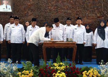 Bupati Bojonegoro Dorong Profesionalisme PMI dalam Pelayanan Kemanusiaan
