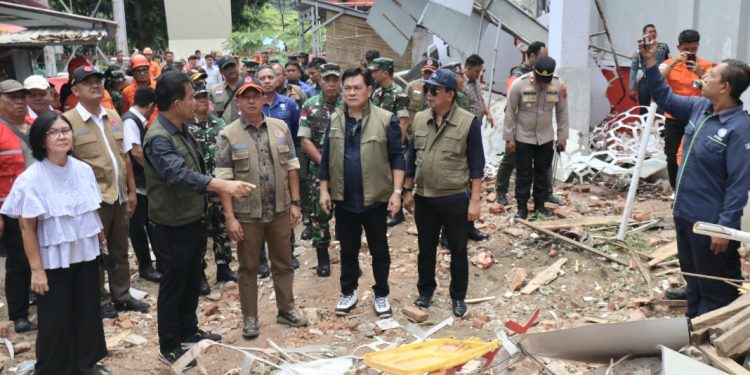 Kepala BNPB Kunjungi Manado untuk Tinjau Penanganan Gempa M 7,6