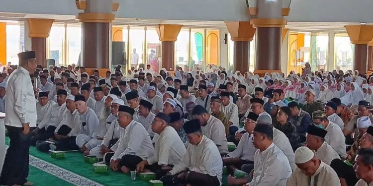 Kakanwil Kemenag Riau Tekankan Pentingnya Bekal Spiritual untuk Jemaah Haji