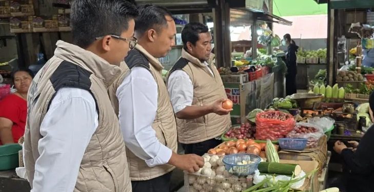 Satgas Pangan Polda Kalsel Lakukan Inspeksi di Pasar Kuripan untuk Stabilitas Harga