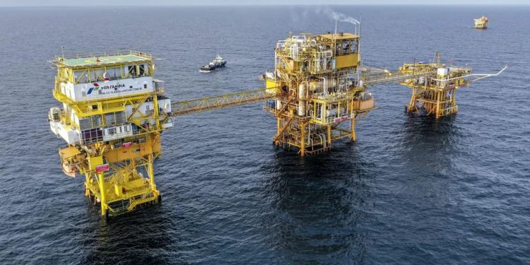 Kementerian ESDM Pertimbangkan Impor BBM dari Berbagai Negara