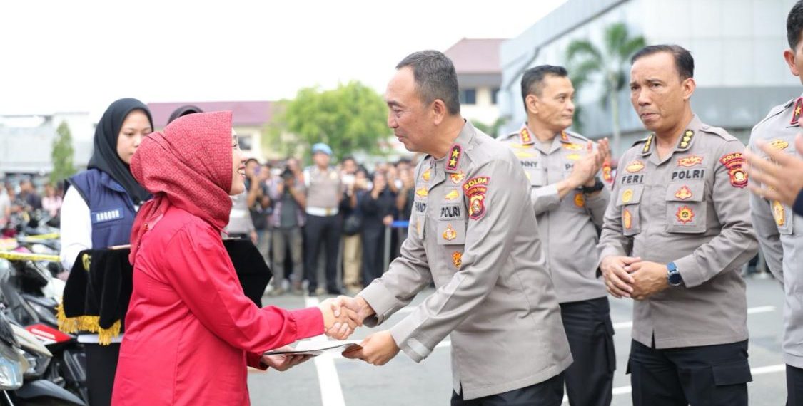 Polda Sumsel Kembalikan Ratusan Kendaraan Hasil Kejahatan kepada Pemilik