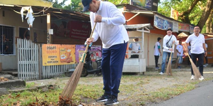 Pemprov Gorontalo Dorong Gerakan Indonesia ASRI dengan Aksi Kerja Bakti Massal