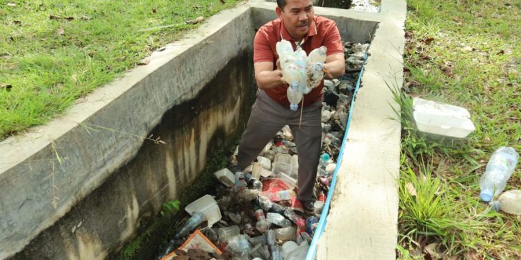 ASN Siak Gelar Kerja Bakti Massal untuk Kebersihan Lingkungan