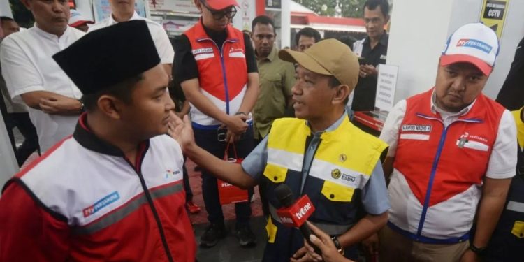 Menteri ESDM Dorong Masyarakat Lakukan Penghematan Energi