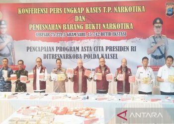 Polda Kalsel Ungkap Penyelundupan 43,8 Kilogram Sabu dari Malaysia