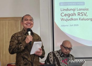 Kemenkes Tegaskan Pentingnya Akses Perawatan Setara pada Hari Parkinson Sedunia