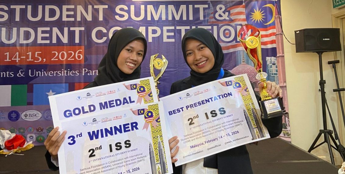 Mahasiswa UGM Ciptakan Stiker Pintar dari Kulit Buah Naga untuk Pantau Kualitas Daging Ayam