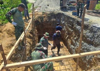 TNI dan Masyarakat Bersama-sama Mempercepat Pembangunan Jembatan Gantung di Aceh Tenggara