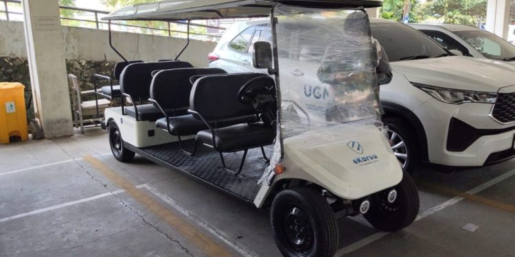 UGM Perkenalkan Kendaraan Listrik eKarsa untuk Rumah Sakit