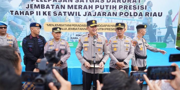Polda Riau Luncurkan Tahap II Pembangunan 83 Jembatan Merah Putih Presisi