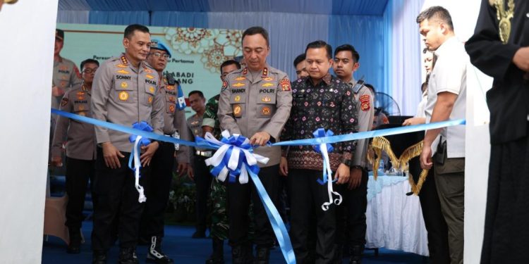 Kapolda Sumsel Resmikan Pembangunan Panti Asuhan dan Berikan Bantuan Sosial
