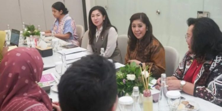 Kemkomdigi Perketat Pengawasan Platform Digital untuk Atasi Kekerasan Berbasis Gender Online