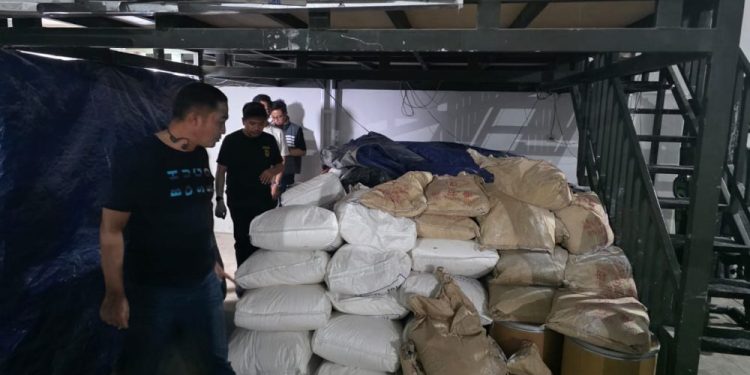 Polda Metro Jaya Ungkap Laboratorium Narkotika Tersembunyi di Semarang