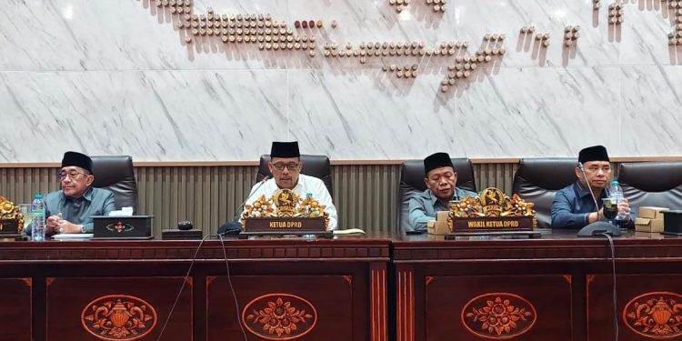 DPRD Sumenep Bahas Tiga Raperda 2026, Fraksi Sampaikan Pandangan