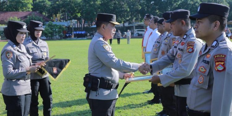 Kapolda NTB Ajak Personel Polri Tingkatkan Kinerja di Hari Kesadaran Nasional