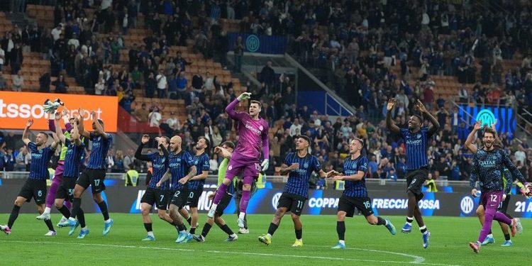 Inter Milan Menang Telak 3-0 atas Cagliari, Kokoh di Puncak Serie A