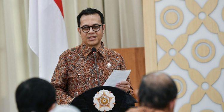 Wamenkomdigi Soroti Dampak Ketergantungan AI pada Kemampuan Kritis