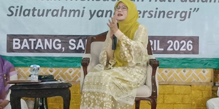 Nawal Yasin Dorong Muslimat Batang Menjadi Organisasi yang Berdaya