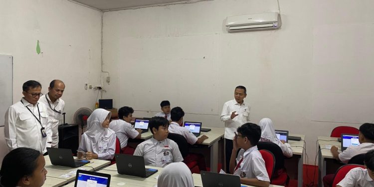 Pelaksanaan TKA SD Dimulai, Wamendikdasmen Tekankan Pentingnya Ketenangan dan Strategi