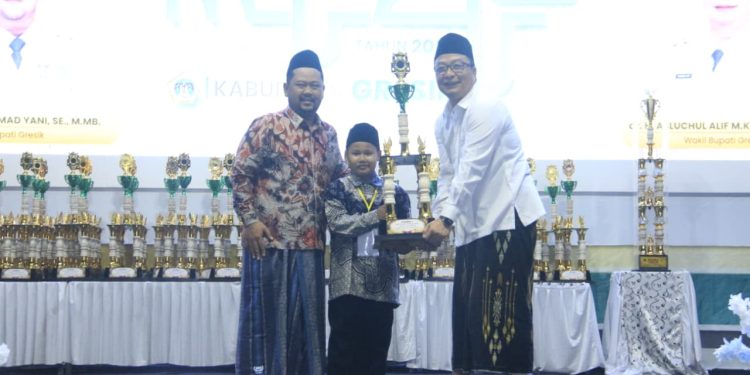 Kecamatan Bungah Raih Gelar Juara Umum MTQ Gresik 2026 untuk Ketiga Kalinya
