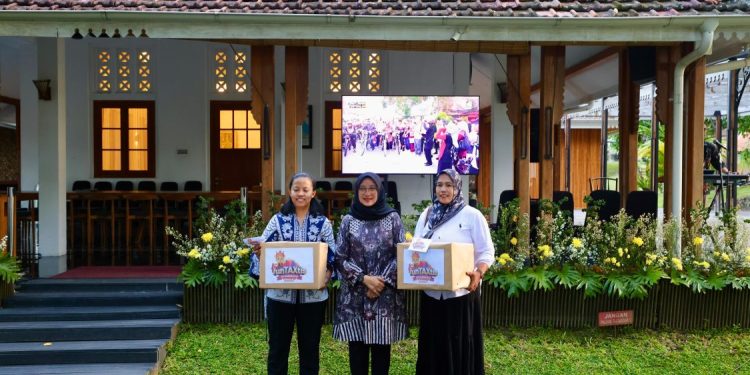 Pemkab Banyuwangi Bebaskan PBB untuk Ribuan Warga Miskin