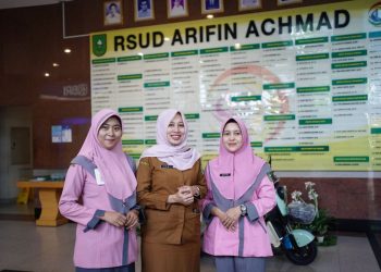 Perempuan Dominasi Layanan Kesehatan di RSUD Arifin Achmad
