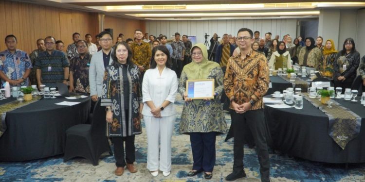 Jawa Timur Tingkatkan Layanan Publik dengan Pelatihan AI