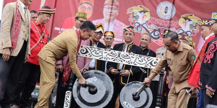Naik Dango ke-3 di Pontianak: Pelestarian Budaya Dayak di Tengah Modernisasi