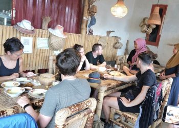 Program Kampung Internet Tingkatkan Ekonomi dan Pariwisata di Desa Jeruk Manis