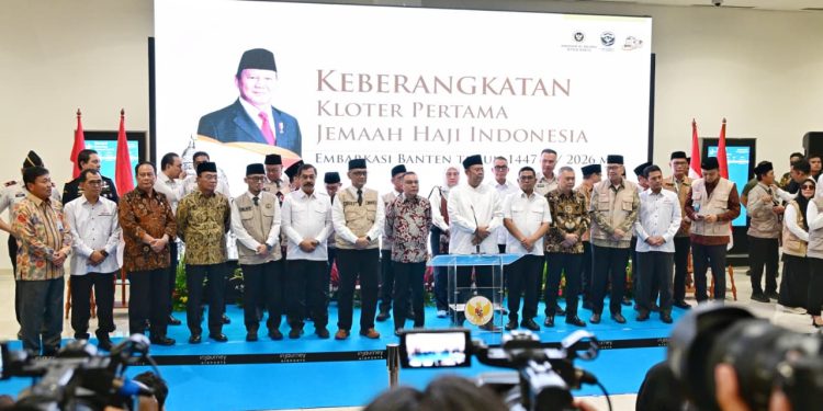 Menhub Resmi Lepas Kloter Pertama Haji 2026 dari Terminal 2F Soekarno-Hatta
