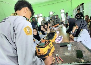 Komdigi Latih Siswa di Kampung Internet untuk Tingkatkan Keterampilan Teknologi