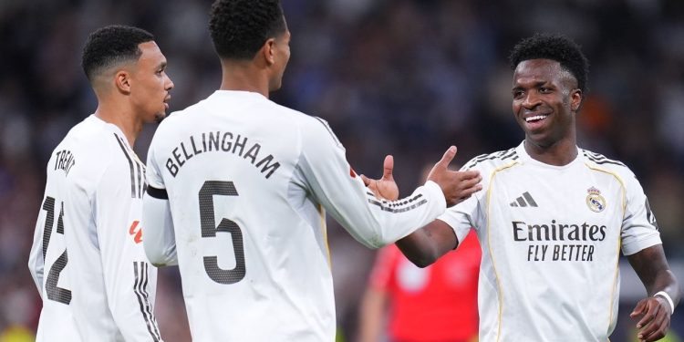 Real Madrid Raih Kemenangan Tipis atas Deportivo Alaves 2-1