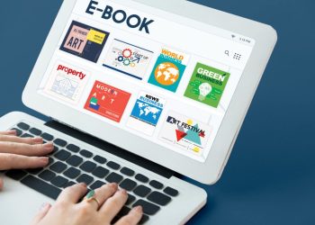 Peran Buku Digital dan Media Sosial dalam Pengembangan Literasi di Indonesia