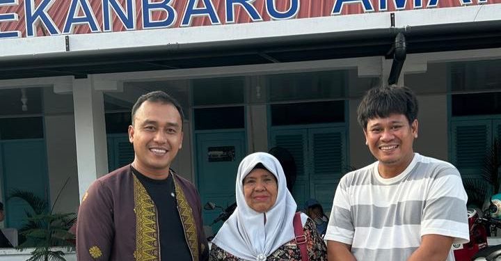 Warga Pekanbaru Dapatkan Voucher Belanja dari Laporan Sampah