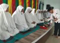 Tradisi Peusijuk Mengiringi Keberangkatan Jemaah Haji dan Tenaga Kesehatan di Banda Aceh