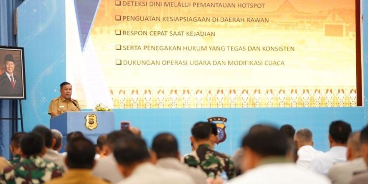 Plt Gubernur Riau Tegaskan Kesiapsiagaan Daerah Hadapi Karhutla