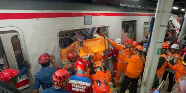 Jumlah Korban Tewas Kecelakaan KRL dan Argo Bromo di Bekasi Bertambah