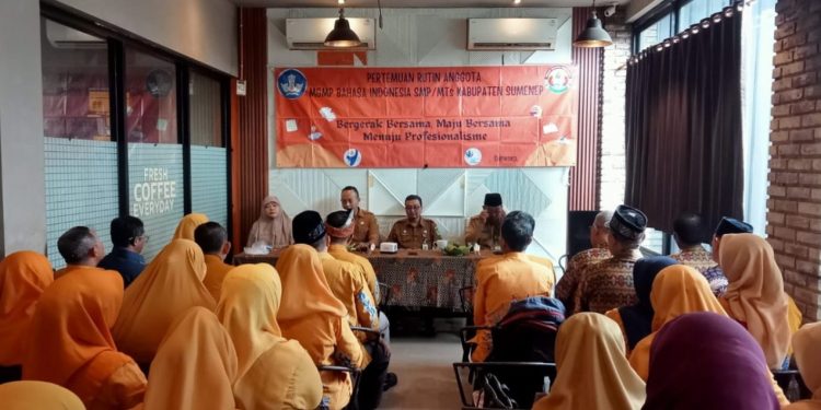 MGMP Bahasa Indonesia Sumenep Dorong Literasi dan Profesionalisme Guru