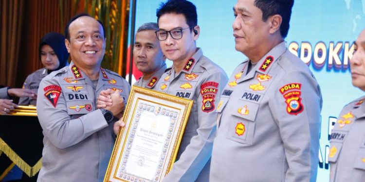 Polri Anugerahkan Penghargaan IKPA Terbaik dalam Rakernis 2026