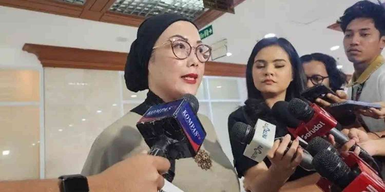 Anggota Komisi VIII DPR RI F-PDIP Selly Andriany Gantina mengecam keras dugaan kasus kekerasan seksual yang terjadi di Pesantren Tlogowungu, Pati